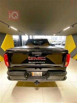 GMC Sierra